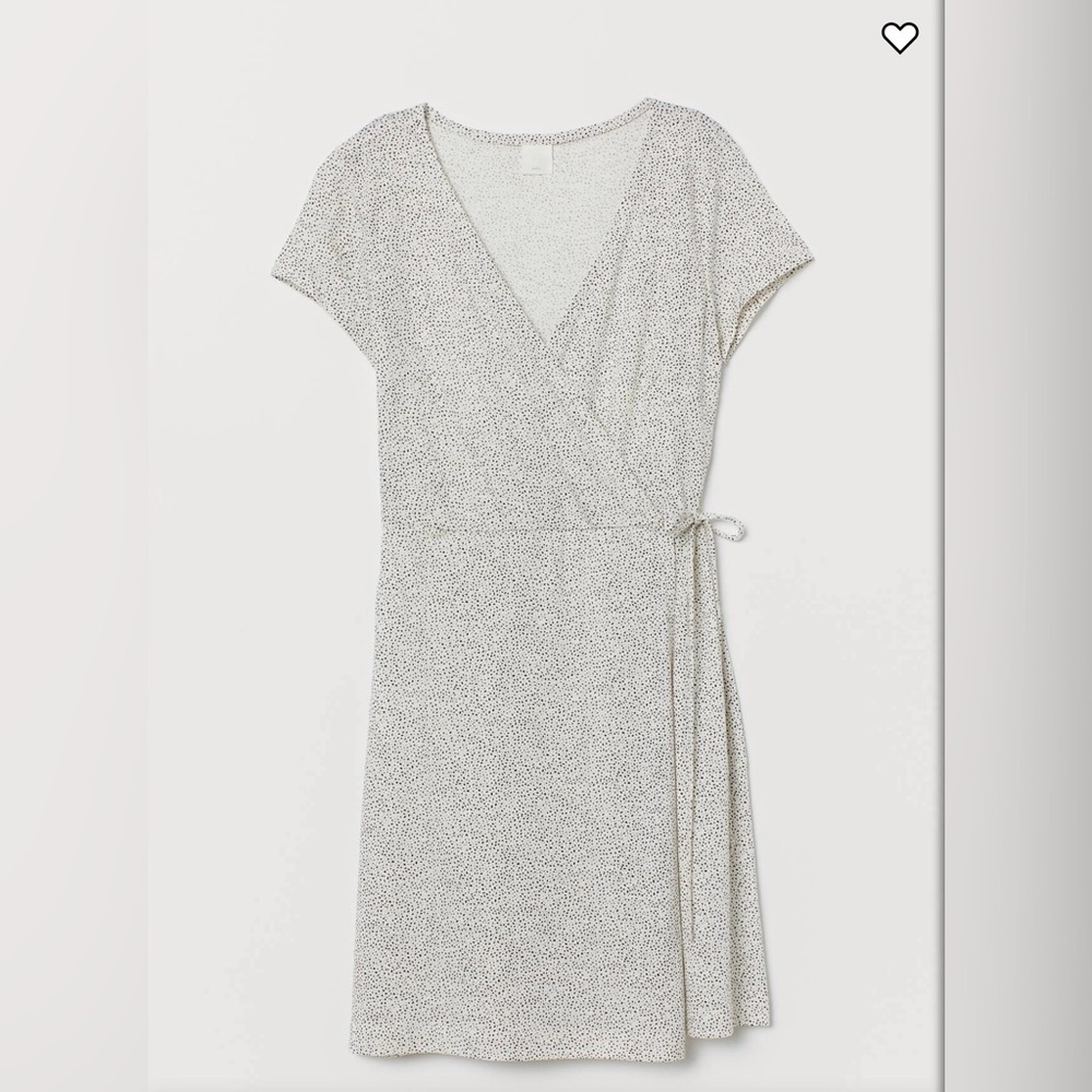 H&M Jersey Wrap Dress‎ in Ecru/Polka Dot Size Medium